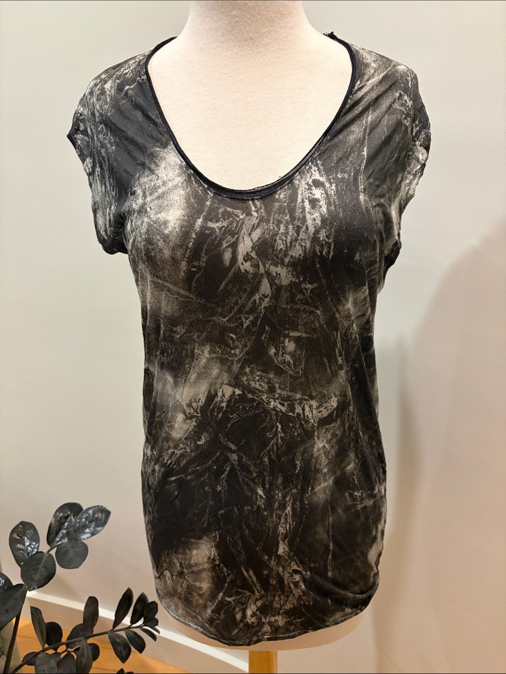 Helmut Lang Black Tissue Weight Short Sleeve Scoop Neck Shirt